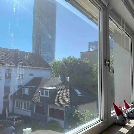 All-in-suites 2, Vollausgestattete 60qm, Zentral Am Hbf, U-bahn Zur Messe, Netflix, 100mbit Glasfaser *